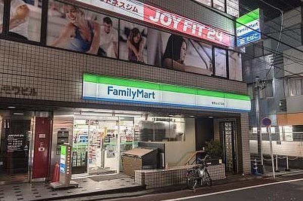 【周辺】ファミリーマート南青山七丁目店まで123m