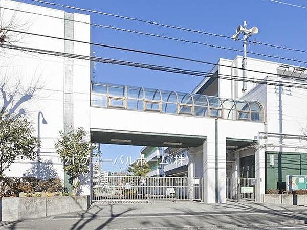 【周辺】横浜市立岡野中学校まで85m