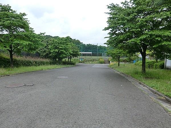 【周辺】上管田東部公園まで1100m