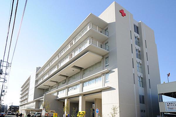 【周辺】日本赤十字社東京都支部大森赤十字病院まで406m