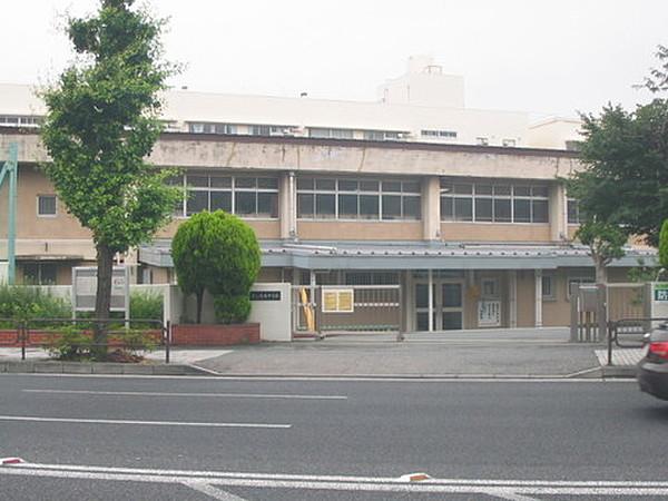 【周辺】横浜市立港南中学校まで1270m