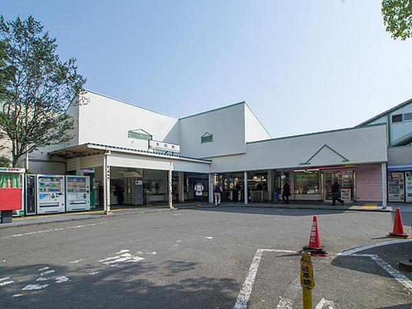 【周辺】JR南武線「矢向」駅まで480m、JR南武線で唯一横浜市内にある駅です。駅前にはスーパーやドラッグストア・金融機関などが揃っています。