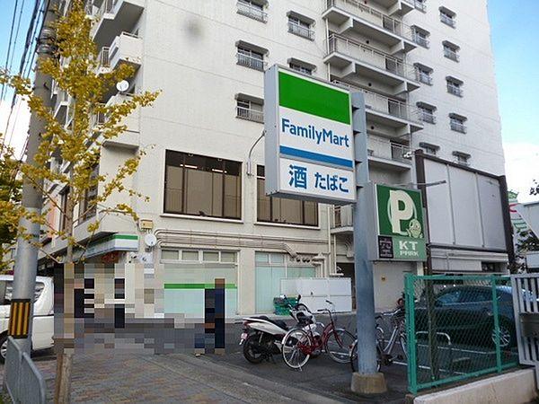 【周辺】ファミリーマート京都山科音羽店まで329m