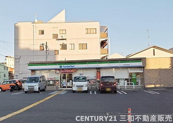 【周辺】ファミリーマート伏見深草西浦店まで290m、営業時間：24時間営業