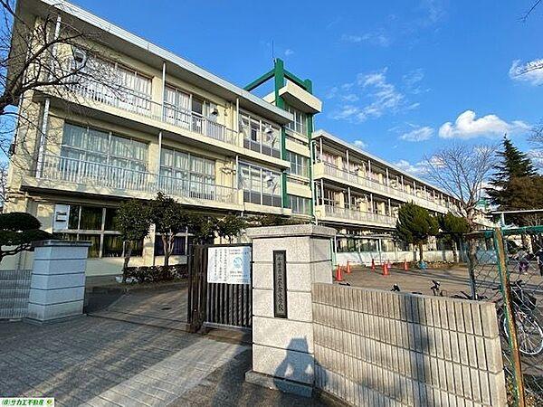 【周辺】千葉市立小倉小学校 徒歩5分。 330m