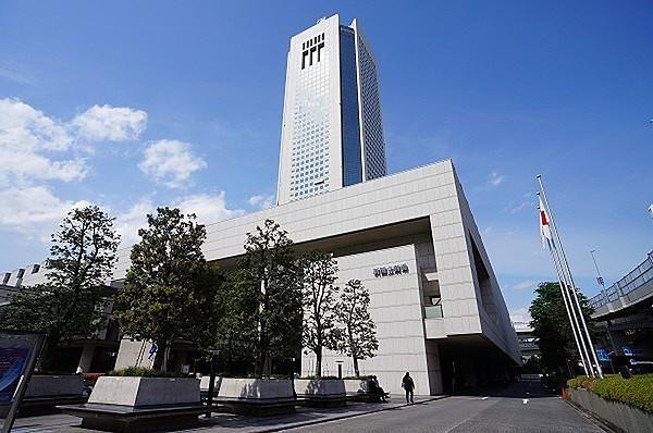 【周辺】東京オペラシティビル東京オペラシティタワーまで900m