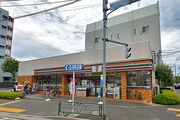 【周辺】セブンイレブン目黒環七柿の木坂店まで300m