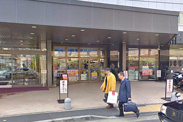 【周辺】ローソン港赤坂九丁目店まで210m、赤坂レジデンシャル内にあります。