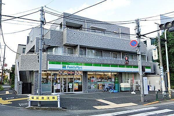 【周辺】ファミリーマート目黒柿の木坂店まで40m