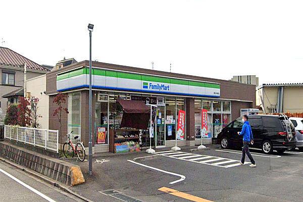 【周辺】ファミリーマート鎌田水神橋店まで250m