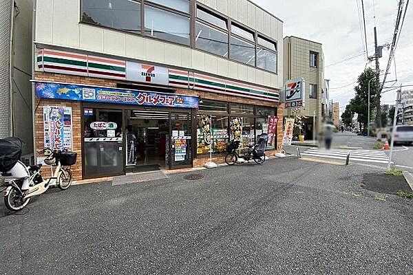 【周辺】セブンイレブン横浜泉町中央店まで30m