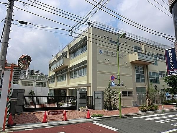 【周辺】世田谷区立中里小学校まで400m