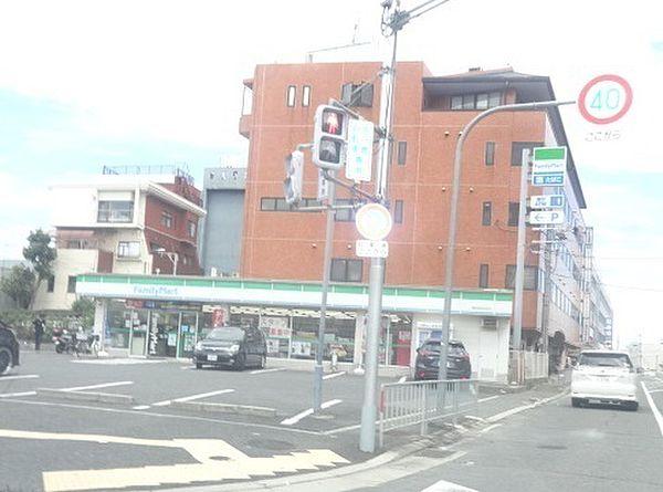 【周辺】ファミリーマート富田林若松町店まで526m