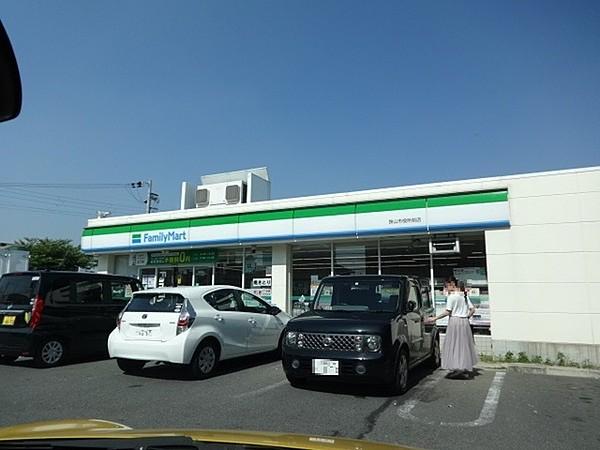 【周辺】ファミリーマート狭山市役所前店まで1502m