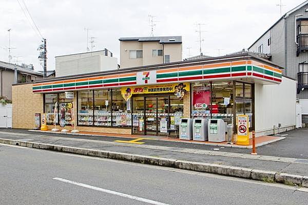 【周辺】セブンイレブン京都牛ケ瀬店まで637m