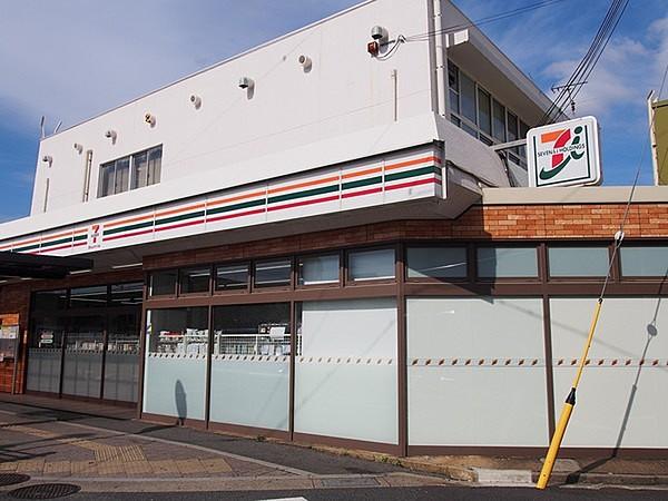 【周辺】セブンイレブンハートインJR向日町駅改札口店まで314m