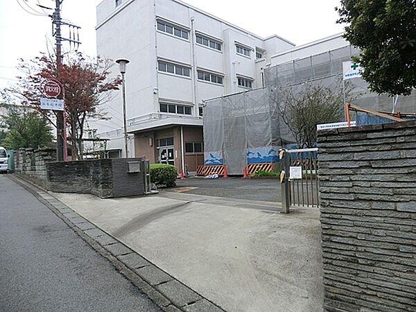 【周辺】横浜市立菅田の丘小学校まで1146m、令和3年より、池上小学校と菅田小学校が統合し菅田の丘小学校となりました