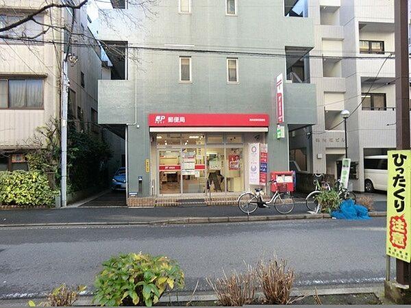 【周辺】横浜吉野町郵便局まで349m