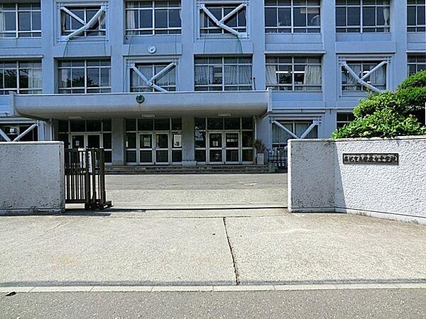 【周辺】藤沢市立秋葉台中学校まで422m