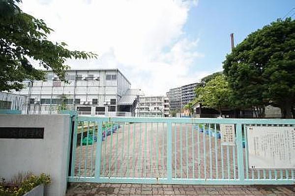【周辺】横浜市立六浦小学校まで1017m、1873年（明治6年）創立