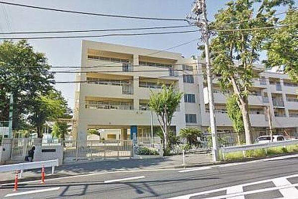 【周辺】横浜市立美しが丘東小学校まで343m、学校の先生も熱心です。また父兄の教育熱心さもあり学校自体の雰囲気もよいみたいです。