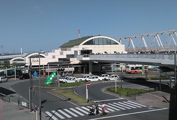 【周辺】新三郷駅(JR 武蔵野線)まで1501m