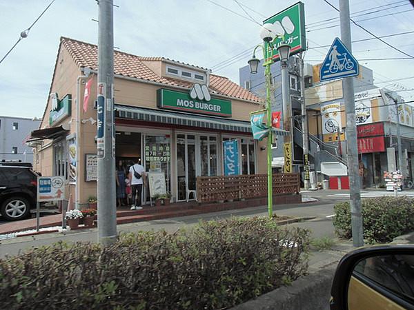 【周辺】モスバーガー 三郷早稲田通り店まで187m