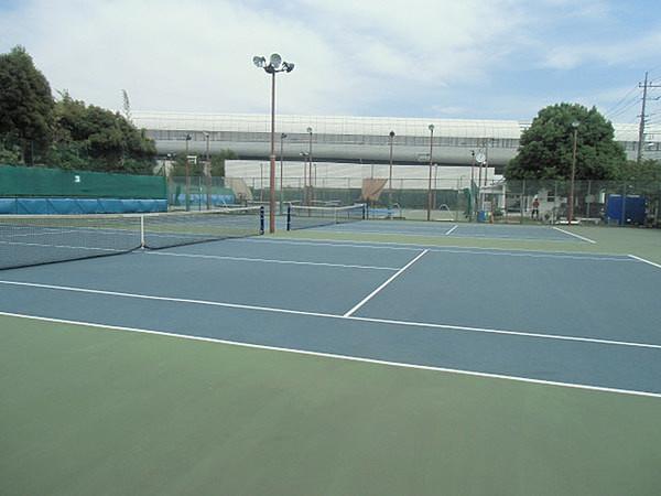 【周辺】シードテニスクラブまで586m