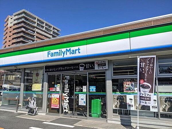 【周辺】ファミリーマート栗東安養寺1丁目店まで150m、24時間営業