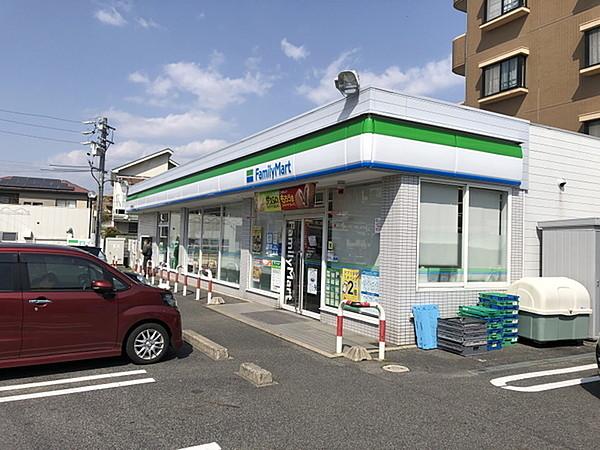 【周辺】ファミリーマート豊田柿本町店まで359m
