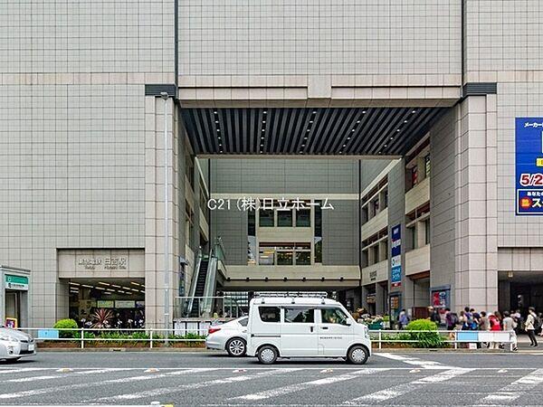 【周辺】日吉駅(東急 東横線)まで865m、東急東横線・目黒線と横浜市営地下鉄グリーンラインが乗り入れている。渋谷や新宿、横浜駅の両方面に出やすい人気エリア