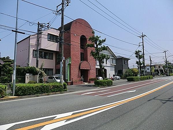 【周辺】医療法人想愛会　サンクリニックまで730m、内科・放射線科・小児科・健康診断　ＣＴ検査 各種予防接種 特殊外来(食べ物/アレルギー/漢方) 病児保育室 訪問診療