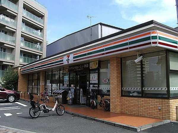 【周辺】セブンイレブン渋谷本町3丁目店まで69m