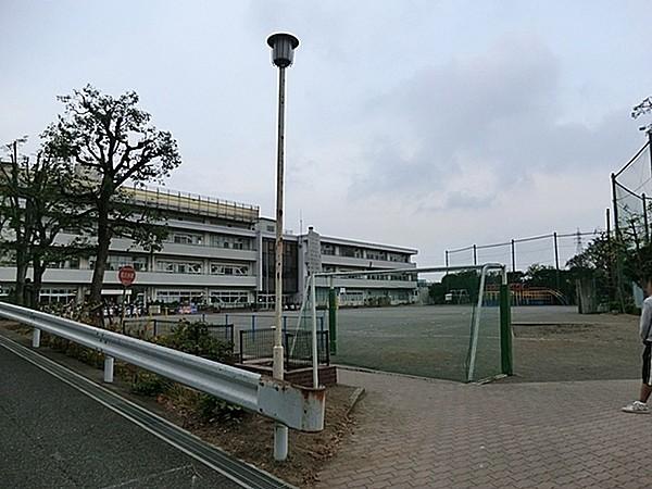 【周辺】横浜市立六つ川西小学校まで852m
