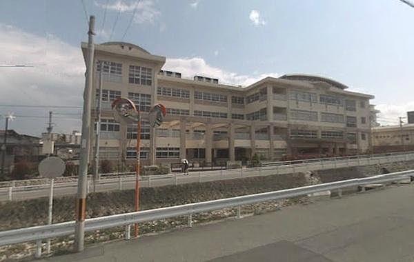 【周辺】宝塚市立宝塚第一小学校まで400m、徒歩5分