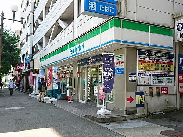 【周辺】ファミリーマート博多駅前四丁目店まで374m
