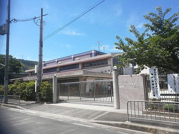 【周辺】島本町立第一幼稚園まで597m