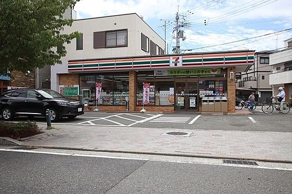 【周辺】セブン-イレブン尼崎食満7丁目店まで715m