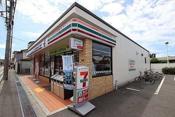【周辺】セブン-イレブン尼崎南清水店まで733m