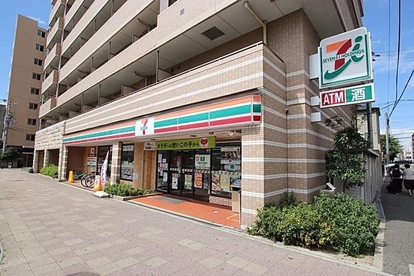 【周辺】セブン-イレブンＪＲ塚口駅前店まで174m
