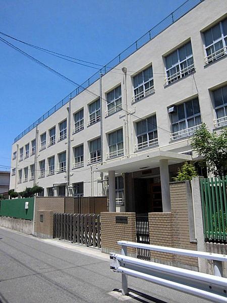 【周辺】大阪市立酉島小学校まで188m、お隣で通学も安心です