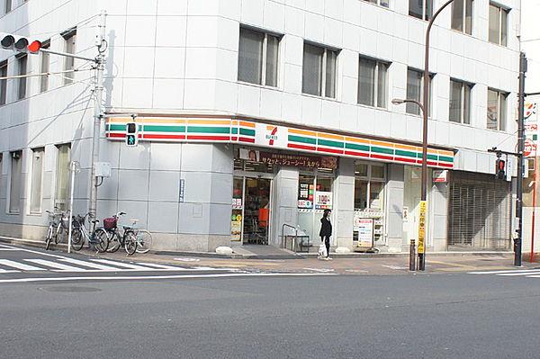 【周辺】セブンイレブン大田区西蒲田7丁目店まで371m