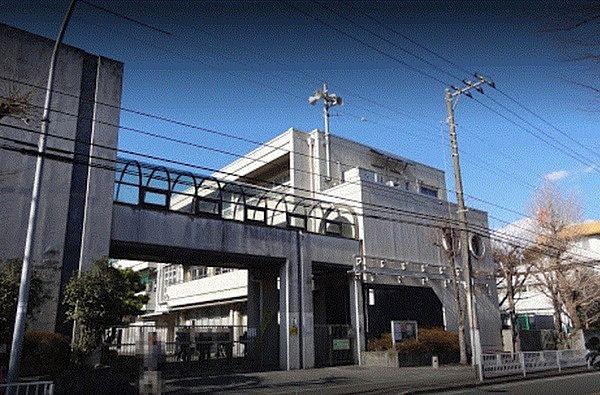 【周辺】横浜市立岡野中学校まで812m