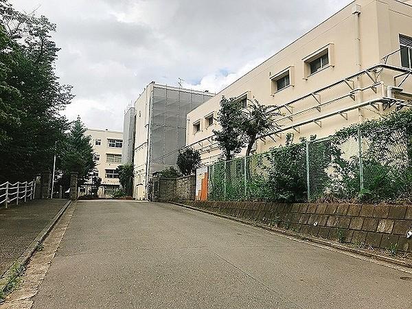 【周辺】横浜市立城郷中学校まで2309m