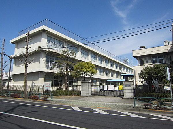 【周辺】福生市立福生第一小学校まで196m