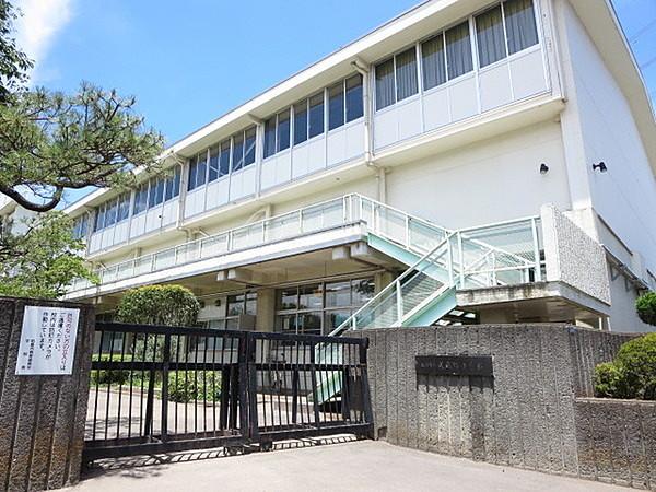 【周辺】昭島市立武蔵野小学校まで762m