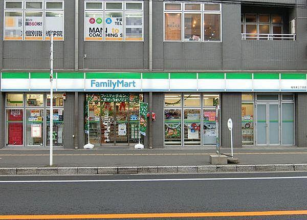 【周辺】ファミリーマート稲毛東三丁目店まで529m