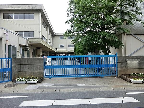 【周辺】松戸市立馬橋小学校まで623m