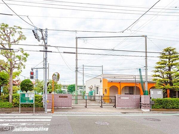 【周辺】葛飾区立飯塚小学校まで850m