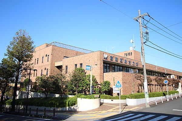 【周辺】川崎市宮前区役所まで570m、生活の各手続きに欠かせない市役所。近くにあると便利ですね